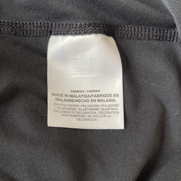 Nike Element Dri-Fit Black 1/2 Zip Running Top - Picture 9 of 9